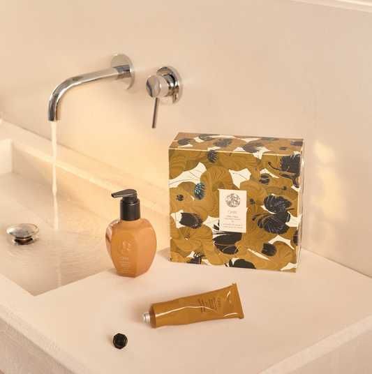 Купить Oribe Côte d'Azur Hand Wash & Crème Set | Подарочный набор