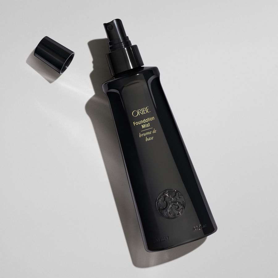 Foundation Mist | Незмивний спрей-основа для укладання, 200 мл